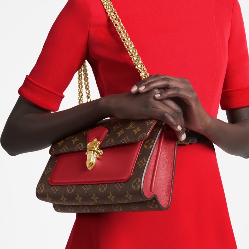 New Louis Vuitton Victoire monogram shoulder bag. red & brown purse, gold chain.